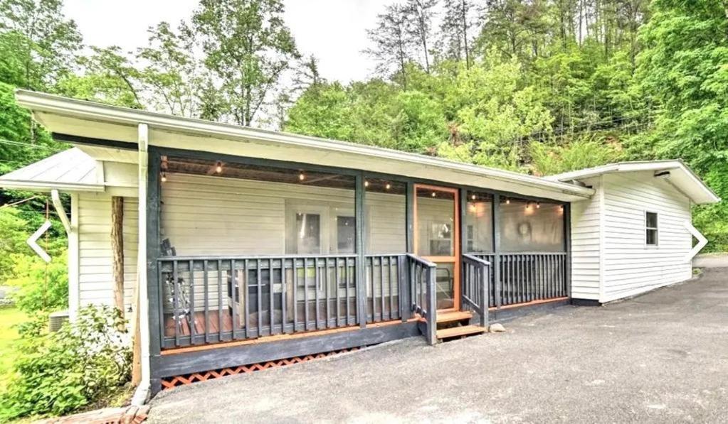 Modern Style, Arcade, Fire Pit, Pet Friendly Villa Pigeon Forge Exterior photo